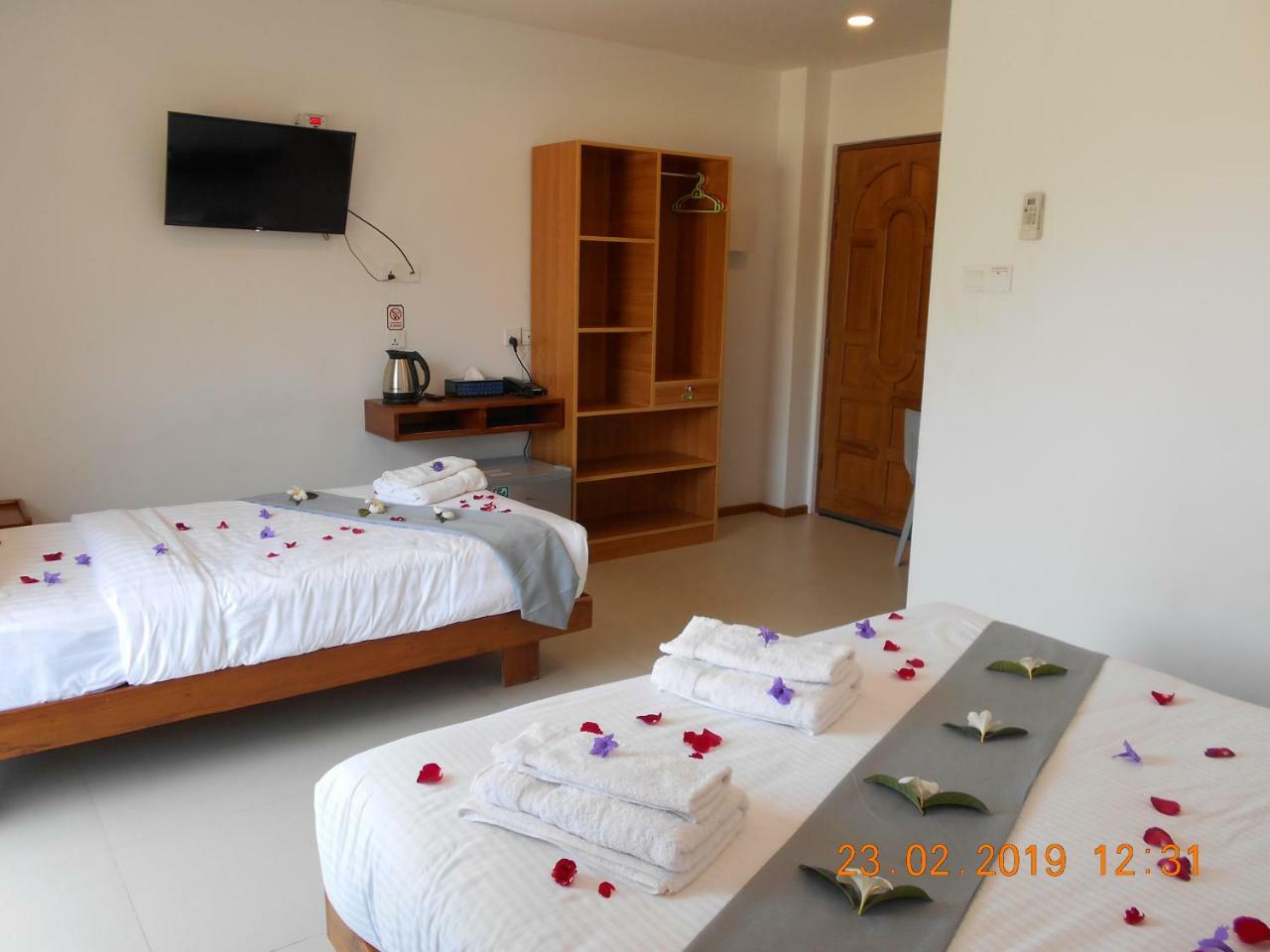 Morning Star Guesthouse Nyaung-U Exterior photo